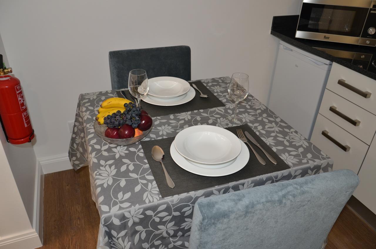 Edificio Charles 301 Apartment ฟุงชาล ภายนอก รูปภาพ